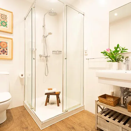 Heart Of San Sebastian⎮walk Score 99⎮3 Baths San Sebastian